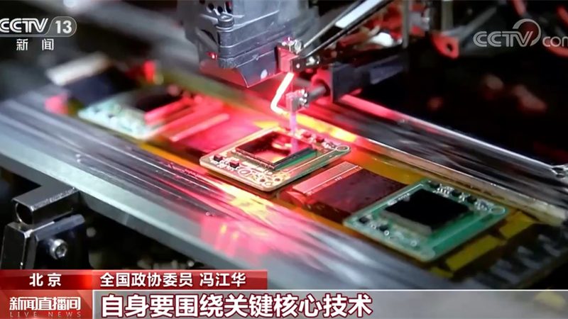 云原生架构实战教程对于初学者来说是适用的，原因如下：